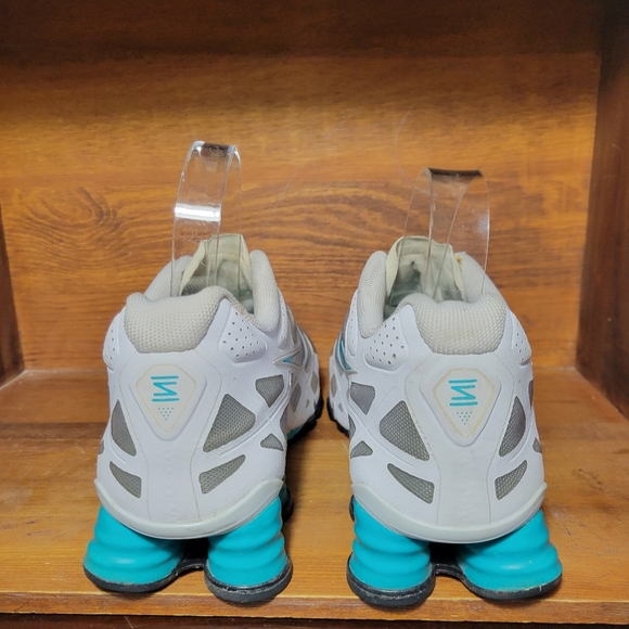 Nike Shox Turbo Althelic Sneaker 6Y - Picture 6 of 7